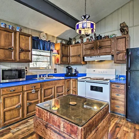 Quiet Cabin With Mountain Views About 3 Mi To Gatlinburg Exterior photo